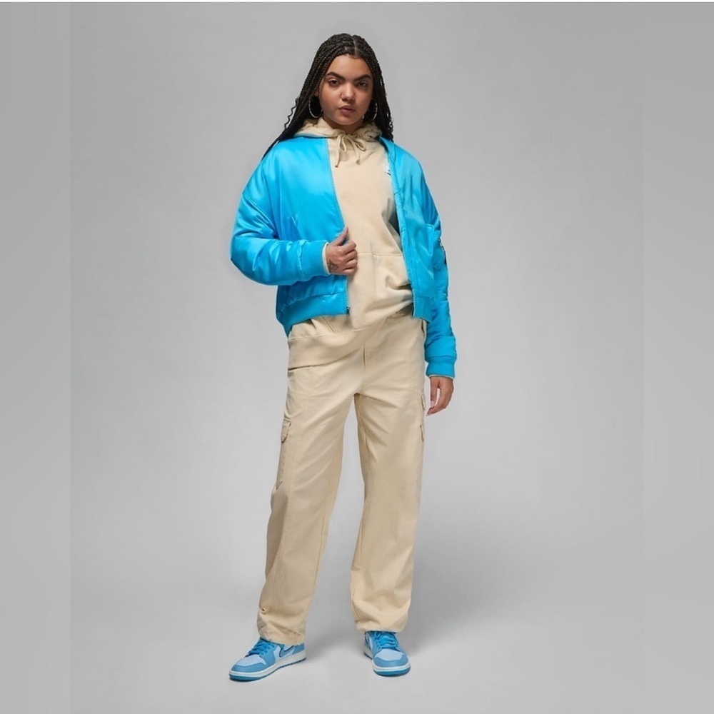 Nike Jordan Renegade blue bomber Jacket - oversized puffer dopamine dressing - Picture 2 of 14